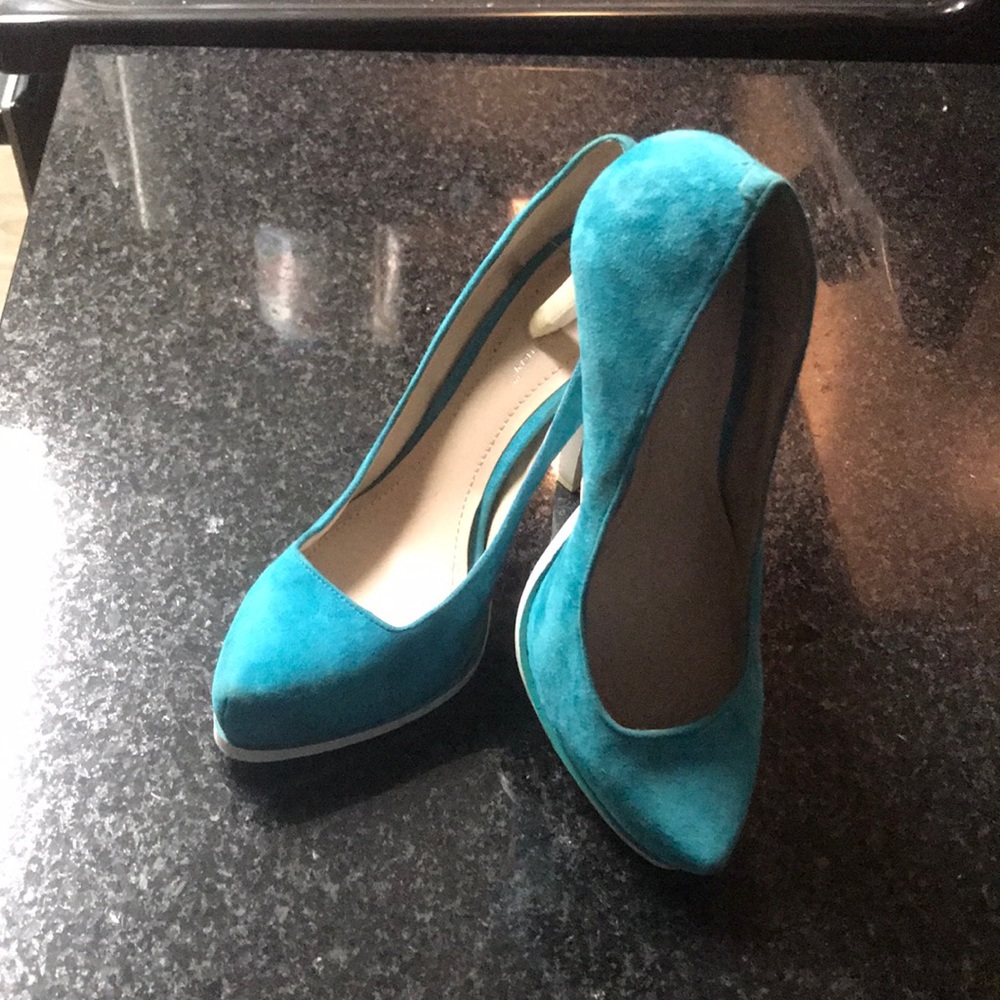 Teal/blue heels